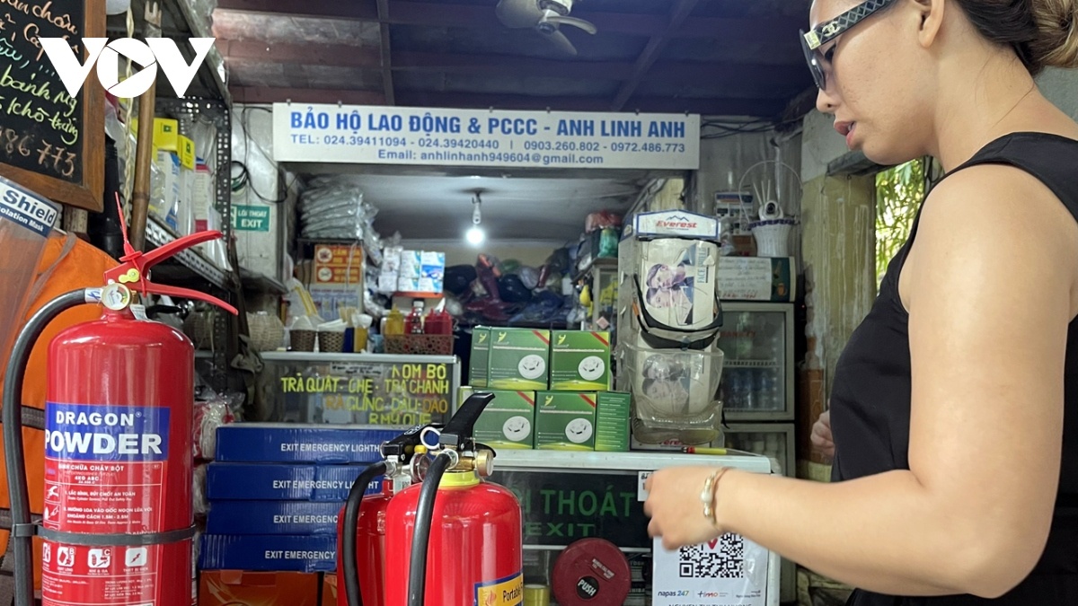 Thị trường thiết bị PCCC ở Hà Nội “cháy hàng”, tăng giá