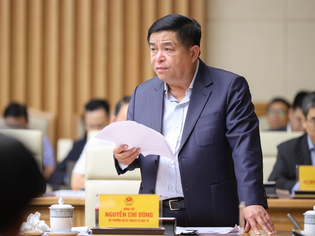 Thủ tướng Phạm Minh Chính: Đào tạo nhân lực bán dẫn là đột phá của đột phá - Ảnh 4.