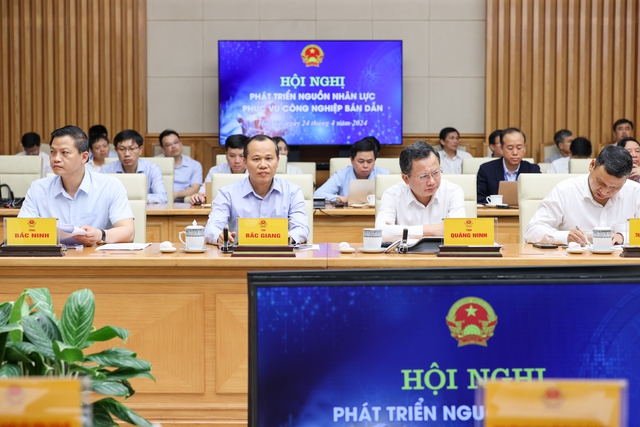 Thủ tướng Phạm Minh Chính: Đào tạo nhân lực bán dẫn là đột phá của đột phá - Ảnh 13.