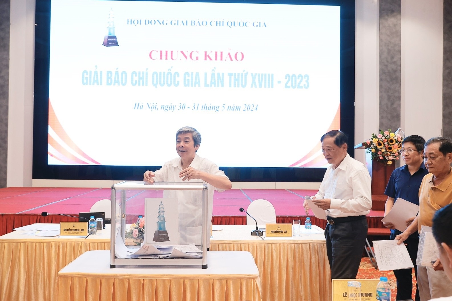 Giải Báo chí Quốc gia lần thứ XVIII - 2023: Sự vươn lên rõ nét của báo chí địa phương và báo chí ngành