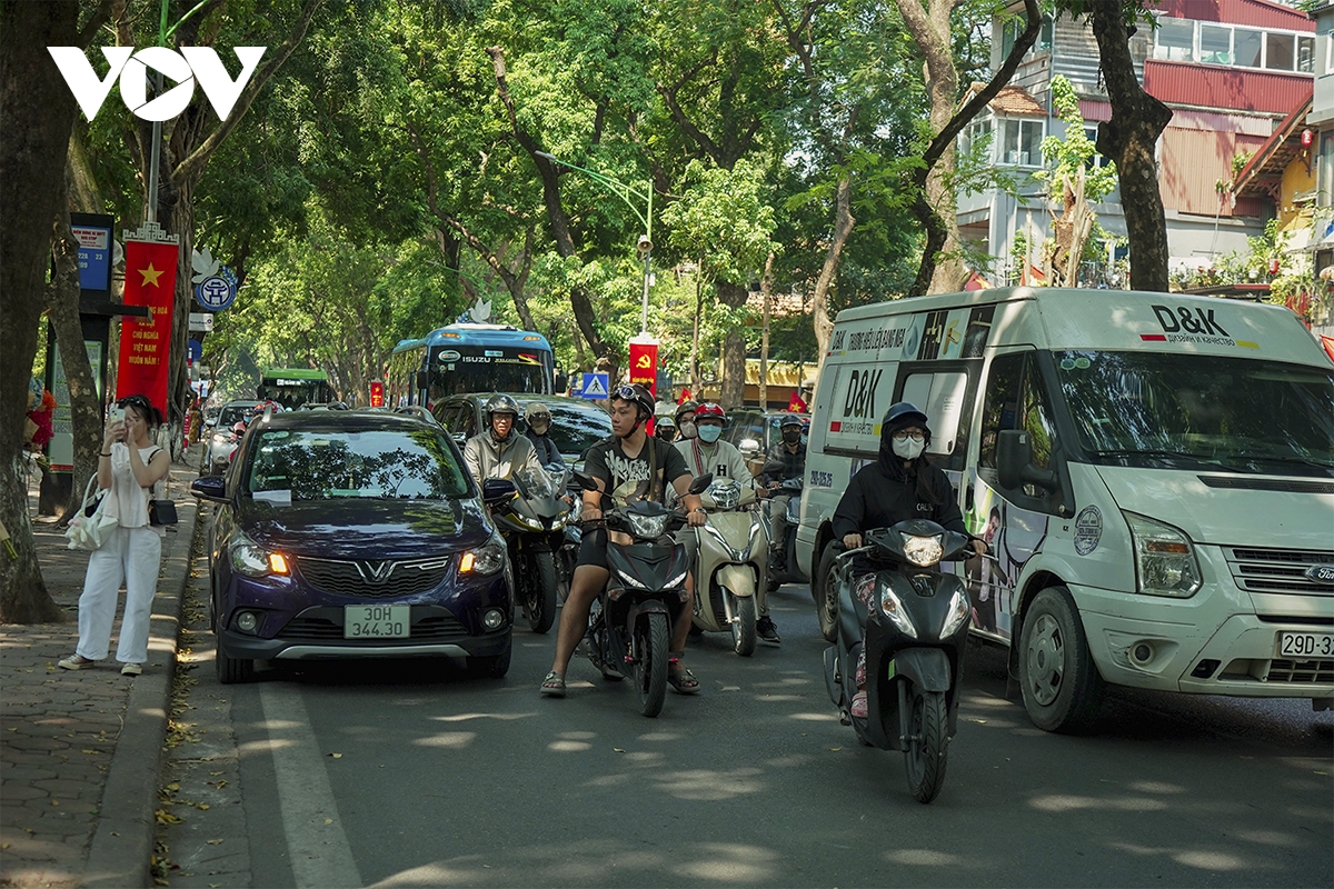 thoi tiet hom nay 11 10 bac bo co mua vai noi, ngay nang nong hinh anh 1