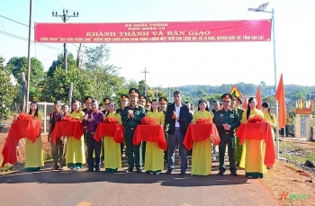 Sao sáng buôn làng, thắp sáng biên giới Gia Lai