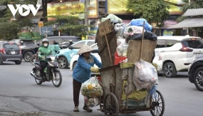 Khó xử phạt hành vi không phân loại chất thải rắn sinh hoạt theo quy định