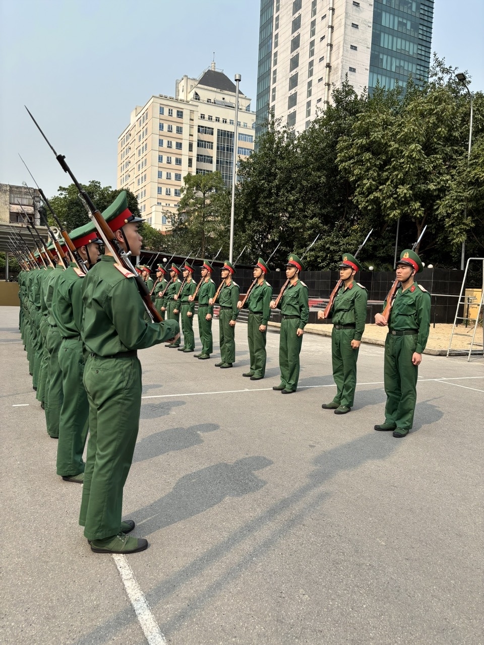 50 nam mo cua lang bac vinh quang con dung ben nguoi hinh anh 3