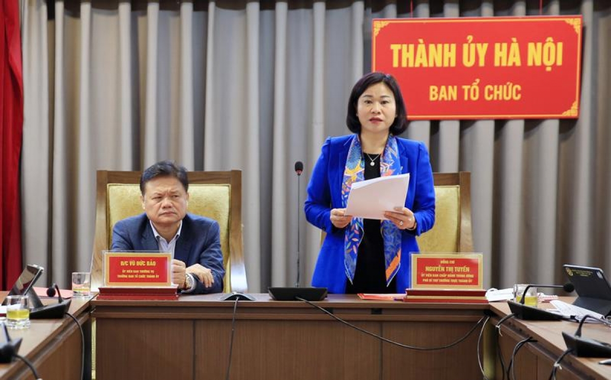 Phó Bí thư Thường trực Thành ủy Hà Nội Nguyễn Thị Tuyến phát biểu tham luận tại Hội nghị tổng kết công tác tổ chức xây dựng Đảng năm 2021, triển khai nhiệm vụ năm 2022