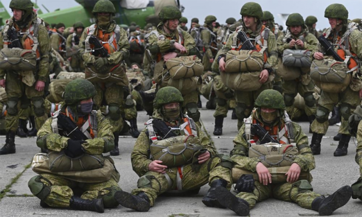 Những chiến thuật cờ của quân đội Ukraine đang được cập nhật liên tục để đối phó với các đối thủ đầy thách thức. Với các kế hoạch mới và hiệu quả, quân đội Ukraine tự tin sẽ bảo vệ an toàn cho đất nước và nhân dân của mình.