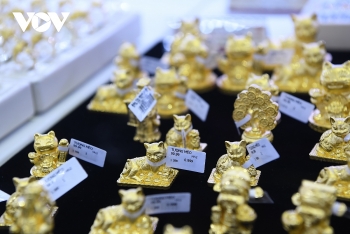 Giá vàng trong nước ổn định quanh mốc 67 triệu đồng/lượng