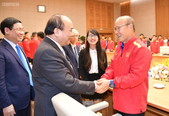 Chủ tịch nước và Chủ tịch Quốc hội chúc mừng đội tuyển Việt Nam - 1