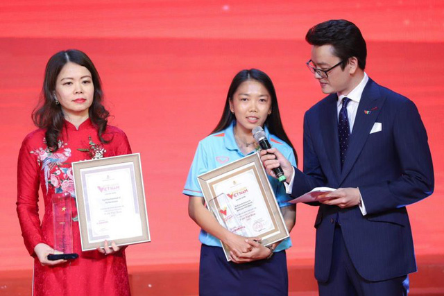 ĐT nữ Việt Nam được vinh danh tại chương trình Vinh quang Việt Nam năm 2023  - Ảnh 3.