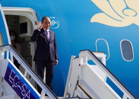 Chủ tịch nước Nguyễn Xuân Phúc lên đường đi New York, Mỹ