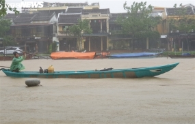 Thời tiết 18/10: Nghệ An đến Thừa Thiên Huế mưa rất to, nguy cơ lũ quét, sạt lở