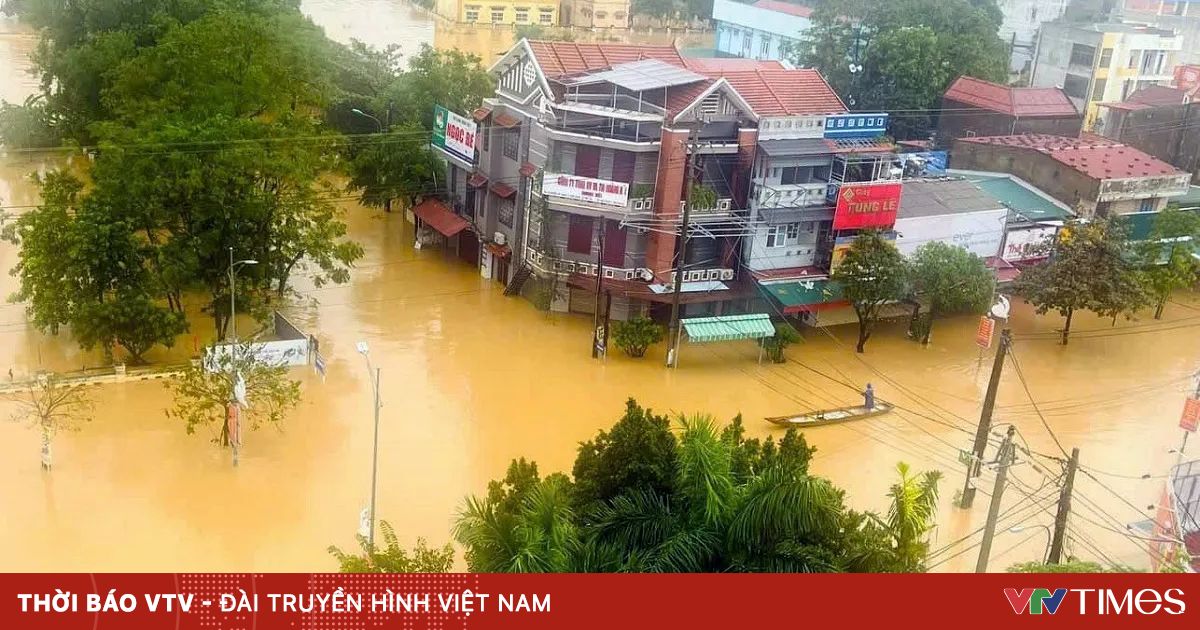 Lũ trên sông Kiến Giang, Quảng Bình xuống dần