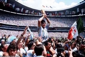 Argentina quốc tang 3 ngày tưởng nhớ Diego Maradona