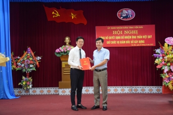 Bổ nhiệm ông Trần Việt Quý giữ chức vụ  Giám đốc Sở Xây dựng tỉnh Yên Bái