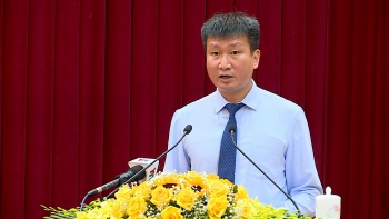 Hội nghị BCH Đảng bộ tỉnh lần thứ 13 (mở rộng): Chủ tịch UBND tỉnh Trần Huy Tuấn giải trình ý kiến thảo luận tổ