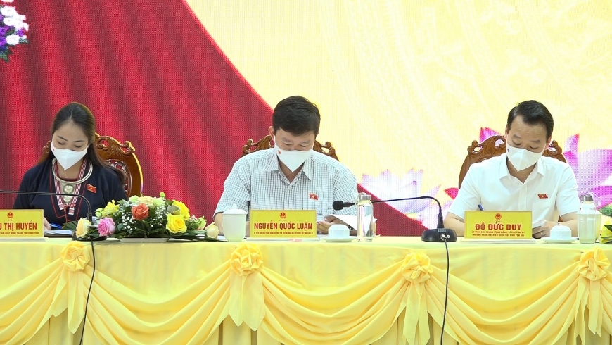 Đoàn đại biểu Quốc hội tỉnh Yên Bái tiếp xúc cử tri huyện Văn Yên và các huyện, thị phí Tây của tỉnh