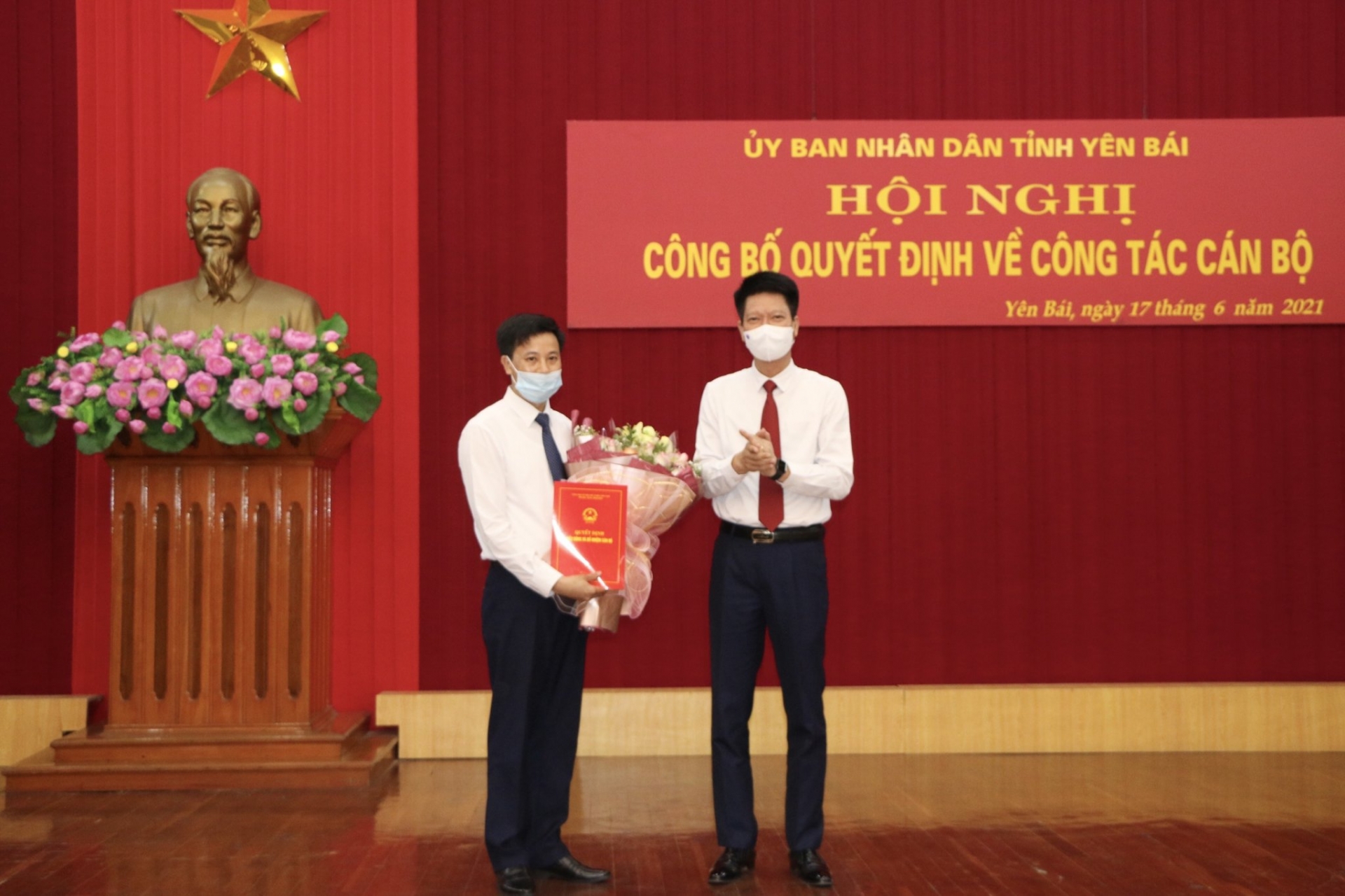 Công bố quyết định bổ nhiệm Chánh Văn phòng UBND tỉnh Yên Bái