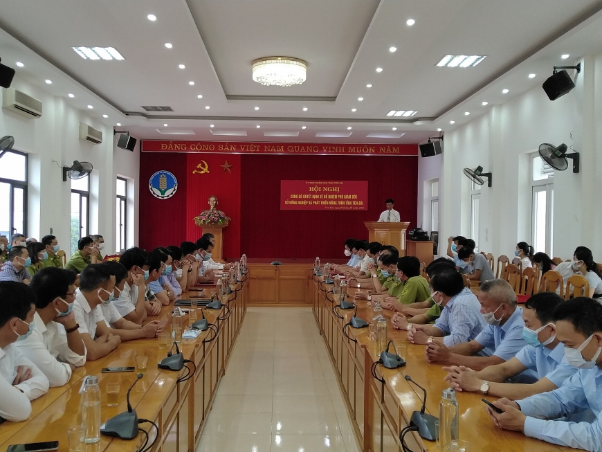 Trao quyết định bổ nhiệm Phó Giám đốc sở NN&PTNT tỉnh Yên Bái