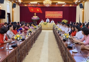 Gặp mặt nữ lãnh đạo nhân dịp kỷ niệm 91 năm ngày thành lập Hội LHPN Việt Nam