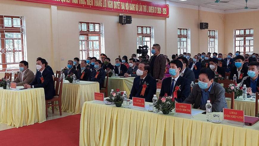 Lễ công bố xã đạt chuẩn NTM và Ngày hội đại đoàn kết toàn dân tộc tại xã Cảm Nhân huyện Yên Bình
