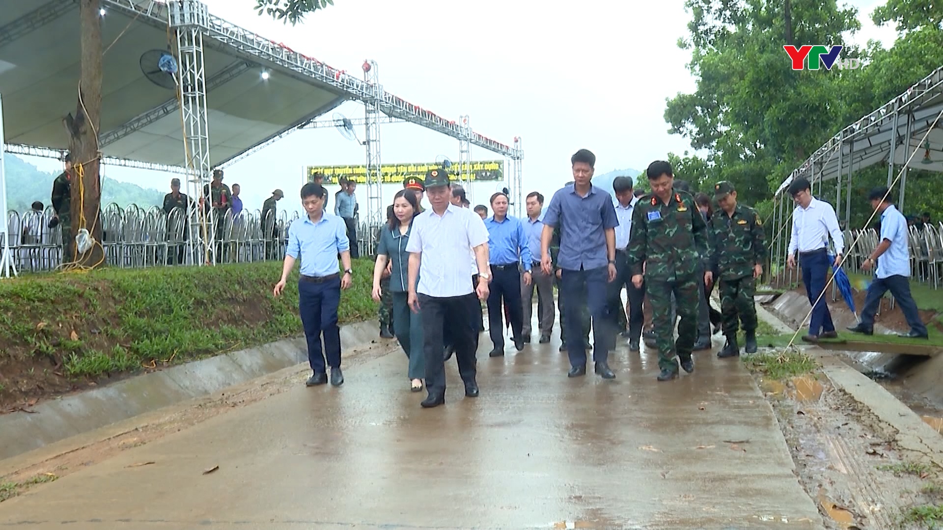 Ban Chỉ đạo Diễn tập Khu vực phòng thủ tỉnh Yên Bái kiểm tra thao trường bắn chiến đấu phục vụ diễn tập