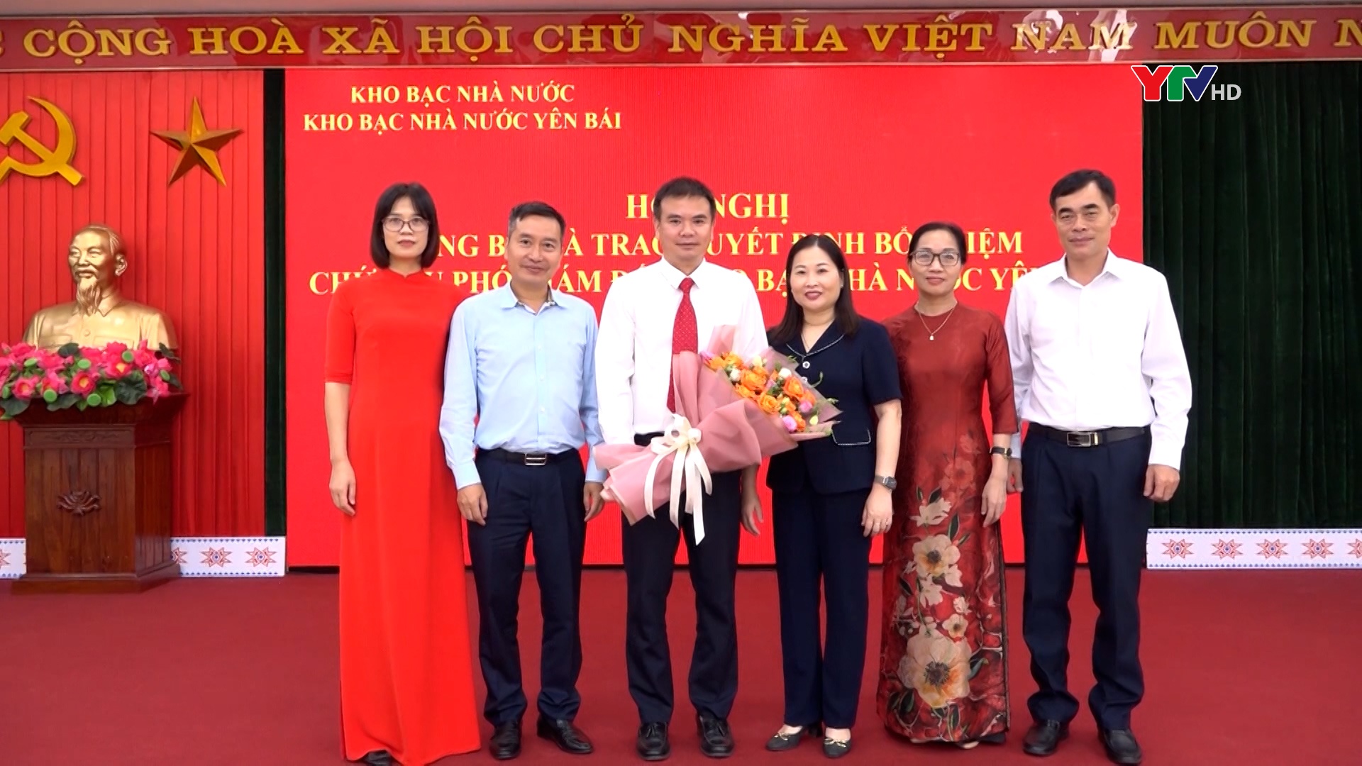 Công bố quyết định bổ nhiệm Phó Giám đốc Kho bạc nhà nước tỉnh Yên Bái