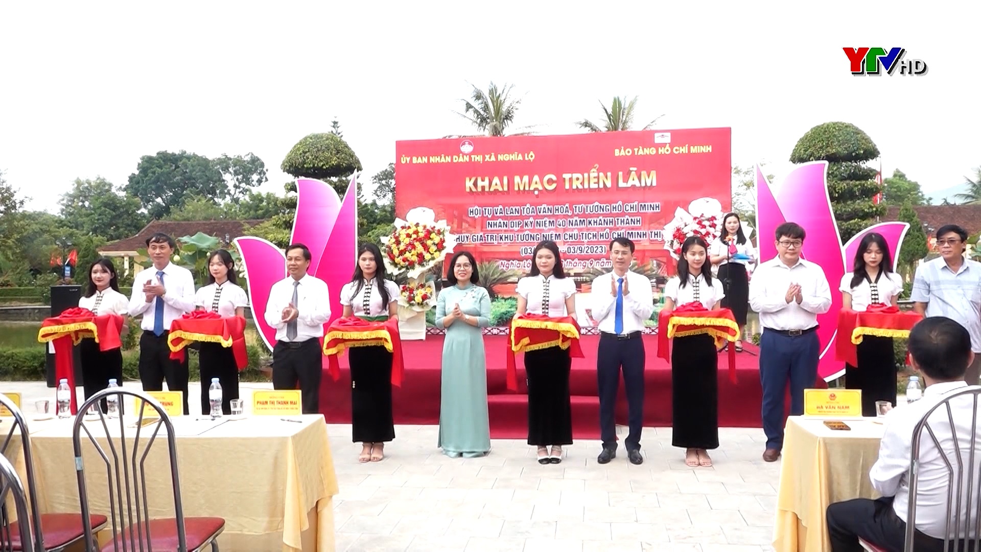 Thị xã Nghĩa Lộ kỷ niệm 40 năm Ngày khánh thành Khu tưởng niệm Chủ tịch Hồ Chí Minh