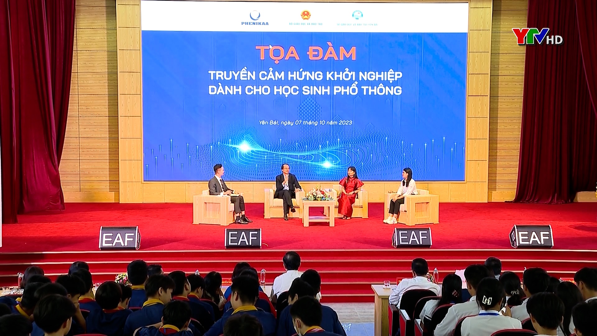 Tọa đàm truyền cảm hứng khởi nghiệp cho học sinh THPT