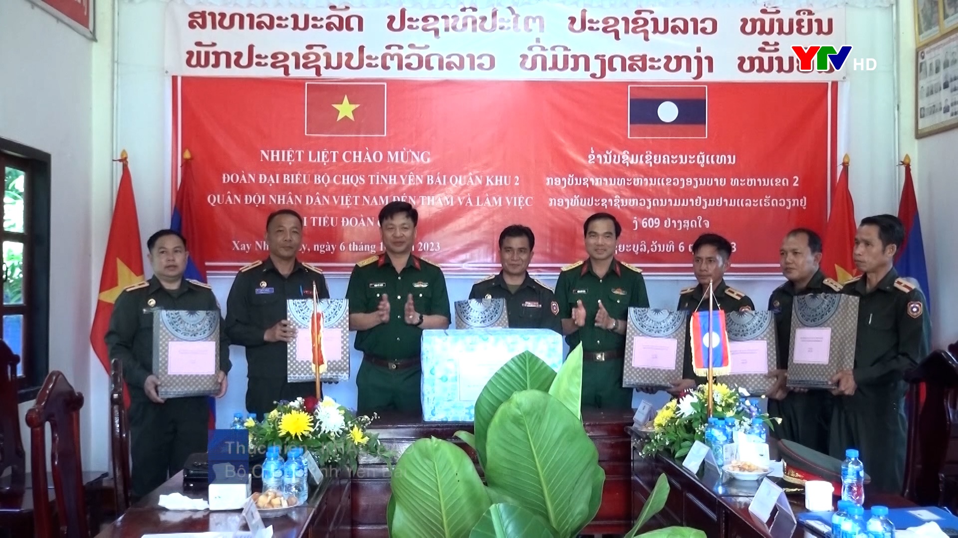 Bộ Chỉ huy Quân sự tỉnh Yên Bái thăm và làm việc tại Bộ CHQS tỉnh Xay Nha Bu Ly (QĐND Lào)