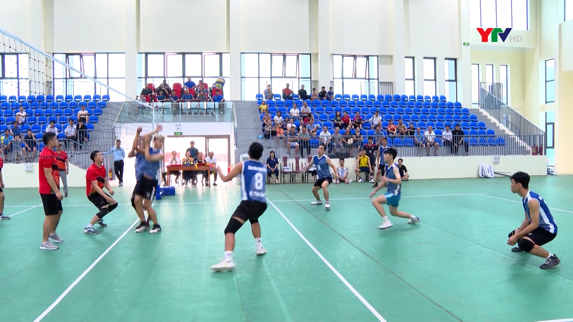 Sôi nổi các môn thi đấu tại Giải thể thao truyền thống huyện Yên Bình