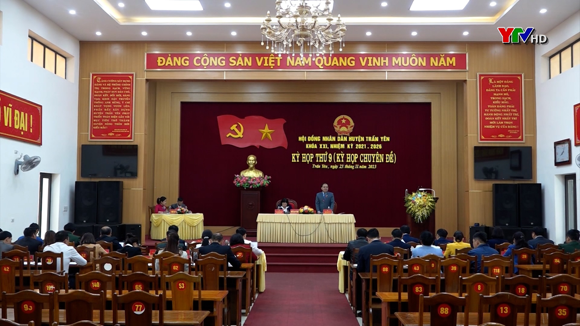Kỳ họp thứ 9 - HĐND huyện Trấn Yên thông qua một số Nghị quyết quan trọng