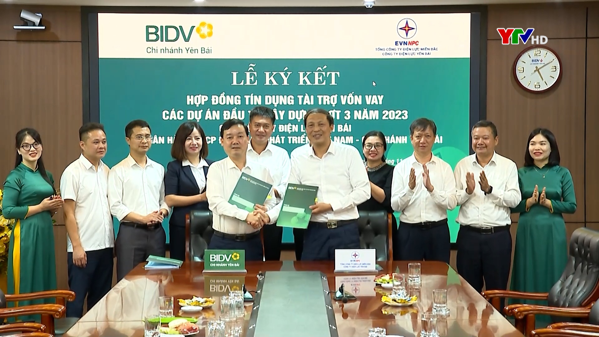 BIDV chi nhánh Yên Bái ký hợp đồng tín dụng tài trợ vốn cho Công ty Điện lực Yên Bái