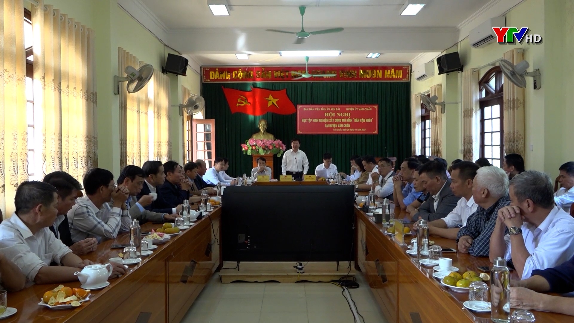 Trao đổi, học tập kinh nghiệm xây dựng mô hình “Dân vân khéo” tại huyện Văn Chấn