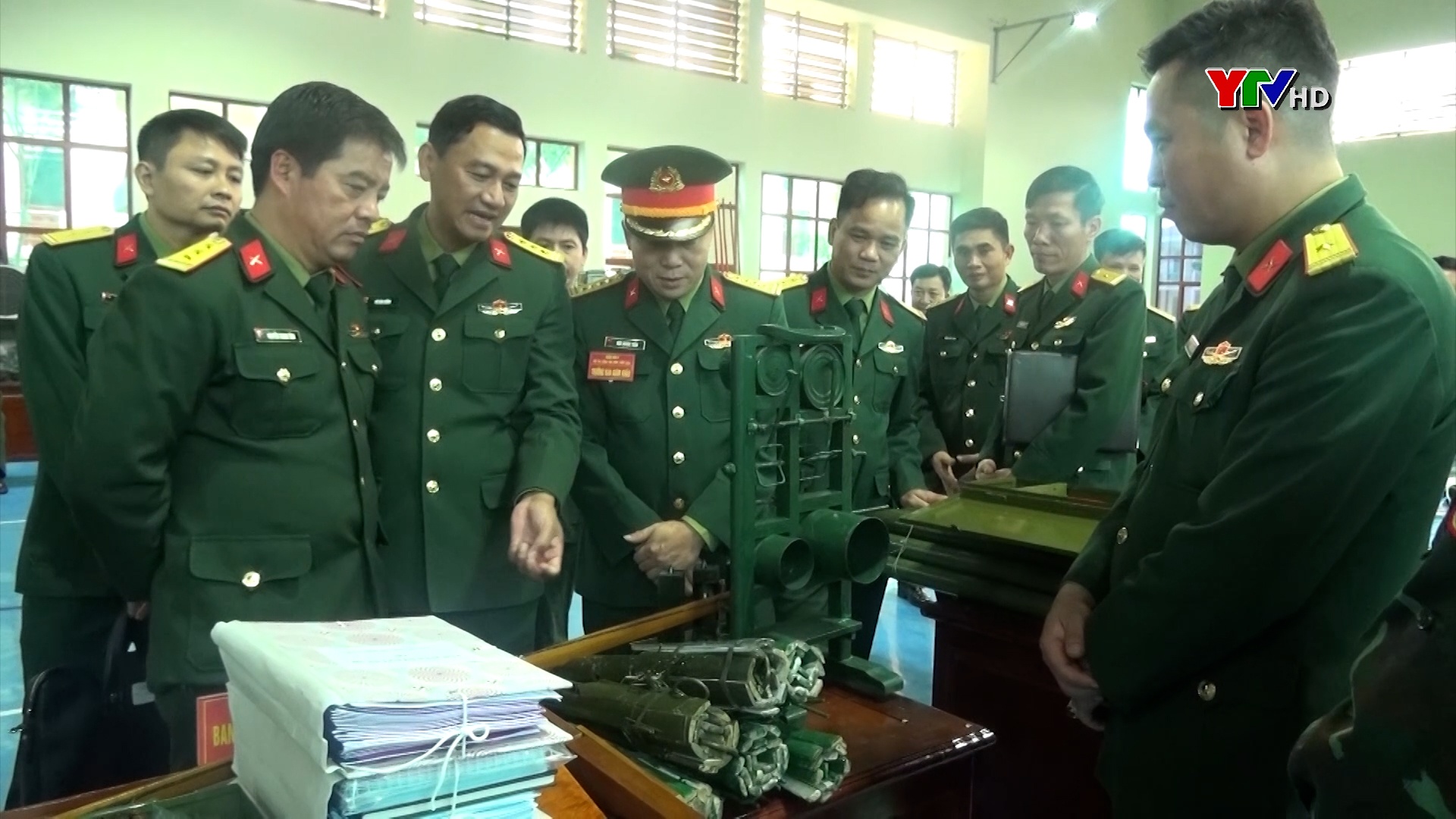 Quân khu 2 chấm thi công tác chuẩn bị huấn luyện năm 2024 tại Bộ CHQS tỉnh Yên Bái