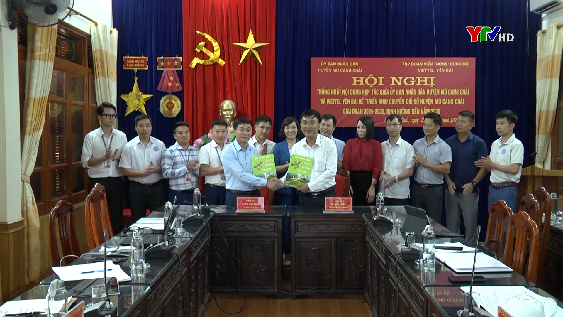 Viettel Yên Bái sẽ hỗ trợ huyện Mù Cang Chải về chuyển đổi số