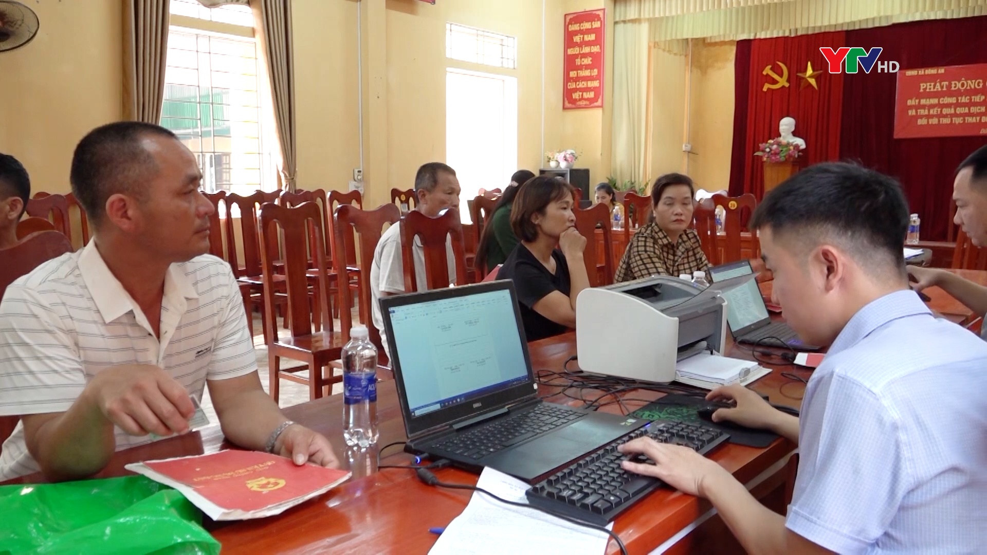 Hiệu quả chiến dịch tiếp nhận hồ sơ trực tuyến và trả kết quả qua bưu chính công ích đối với thủ tục thay đổi thông tin đất đai tại huyện Văn Yên