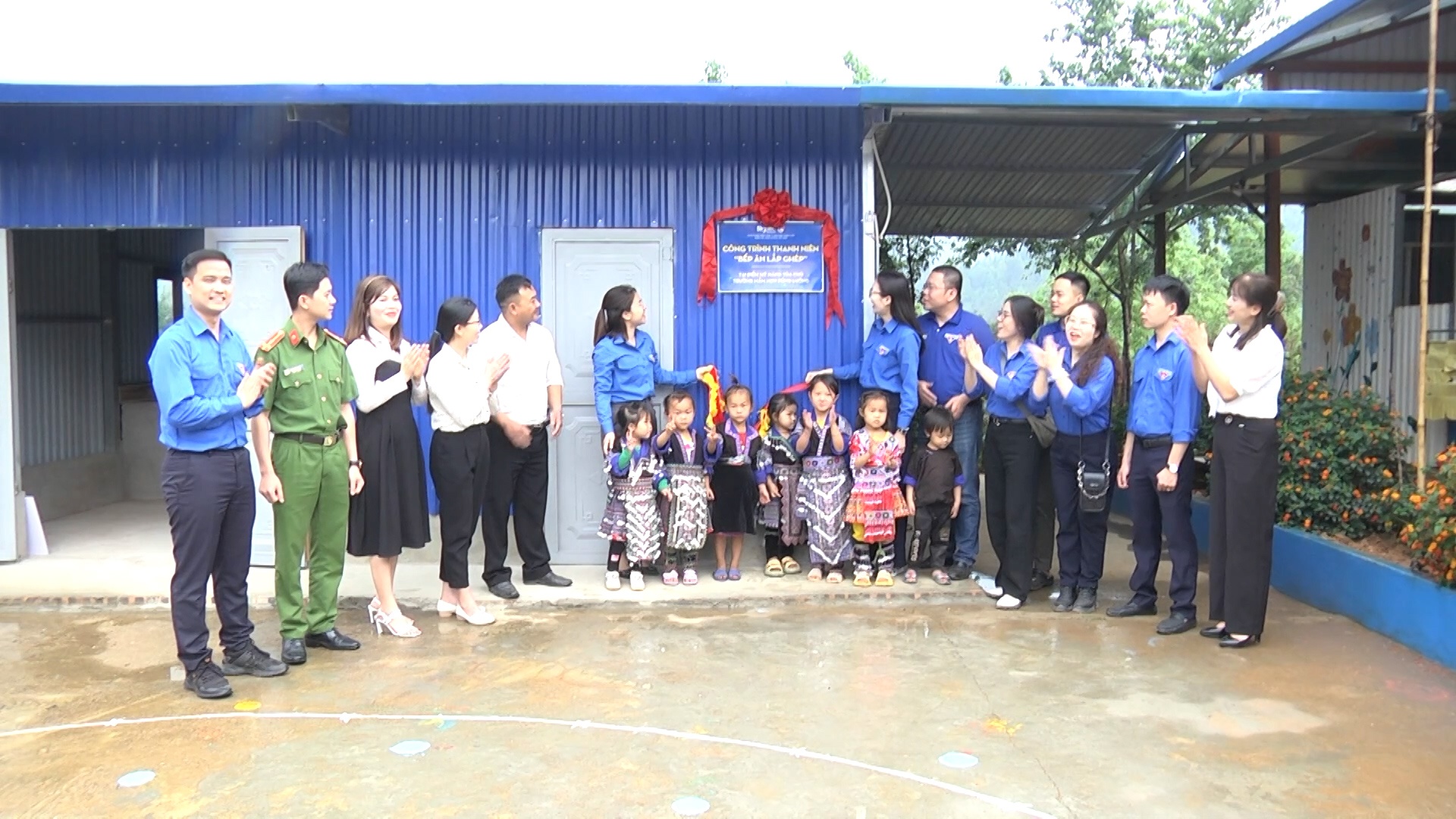 Mù Cang Chải: Khánh thành công trình “Bếp ăn lắp ghép” tại điểm trường mầm non xã Púng Luông