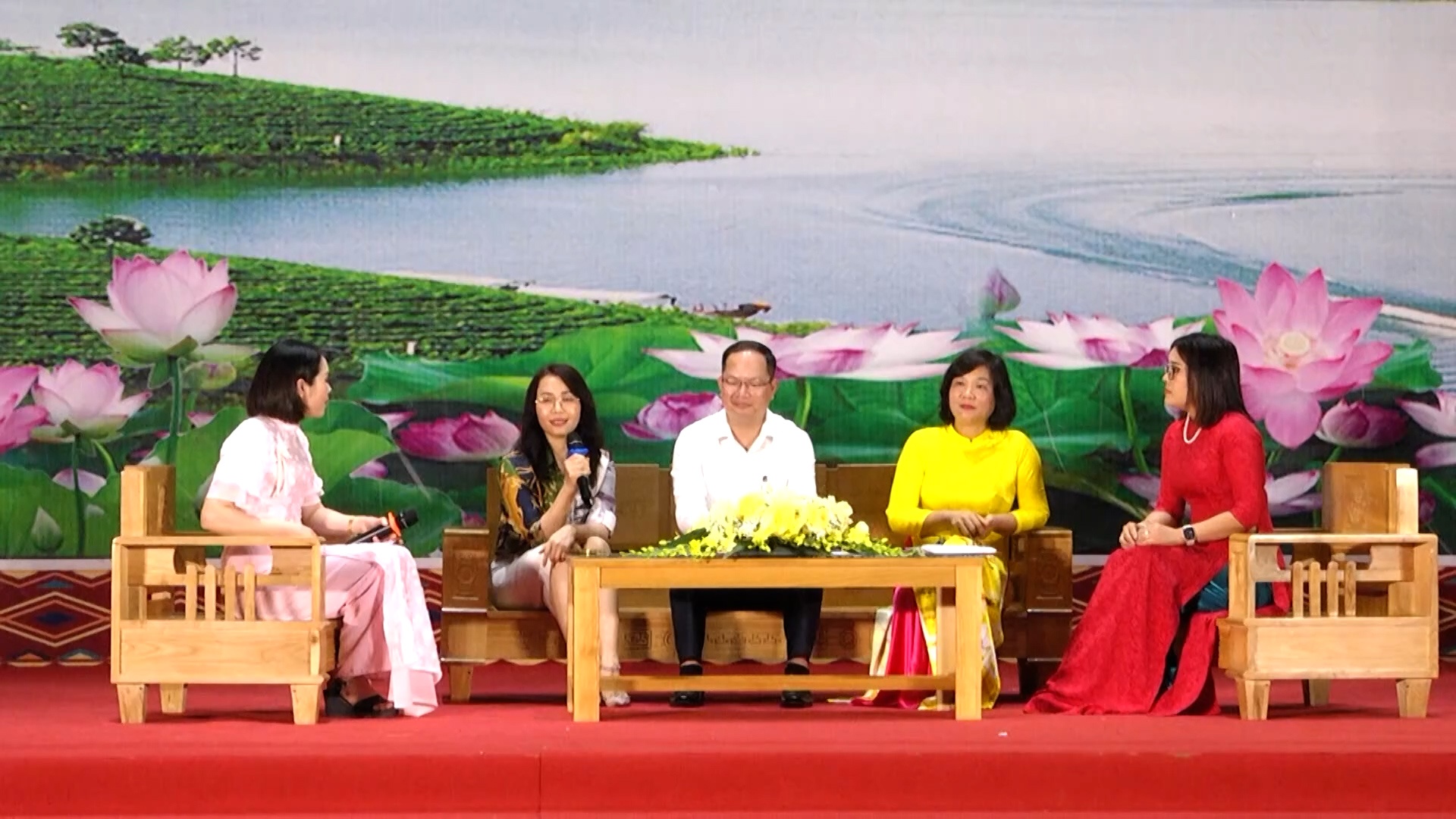 Yên Bái tọa đàm Ngày Sách và văn hóa đọc Việt Nam lần thứ 3 năm 2024
