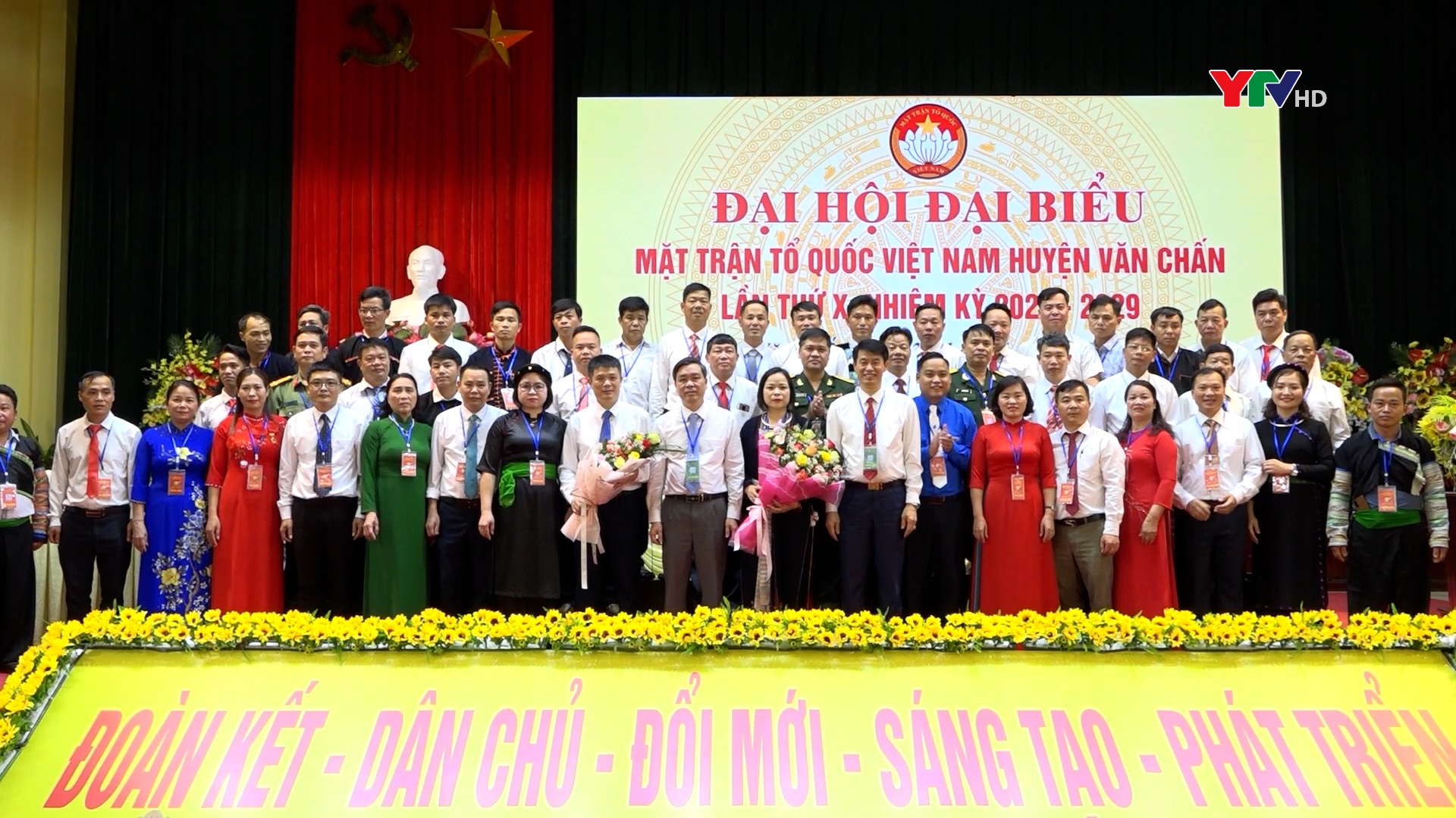 Đại hội đại biểu MTTQ huyện Văn Chấn  lần thứ X thành công tốt đẹp