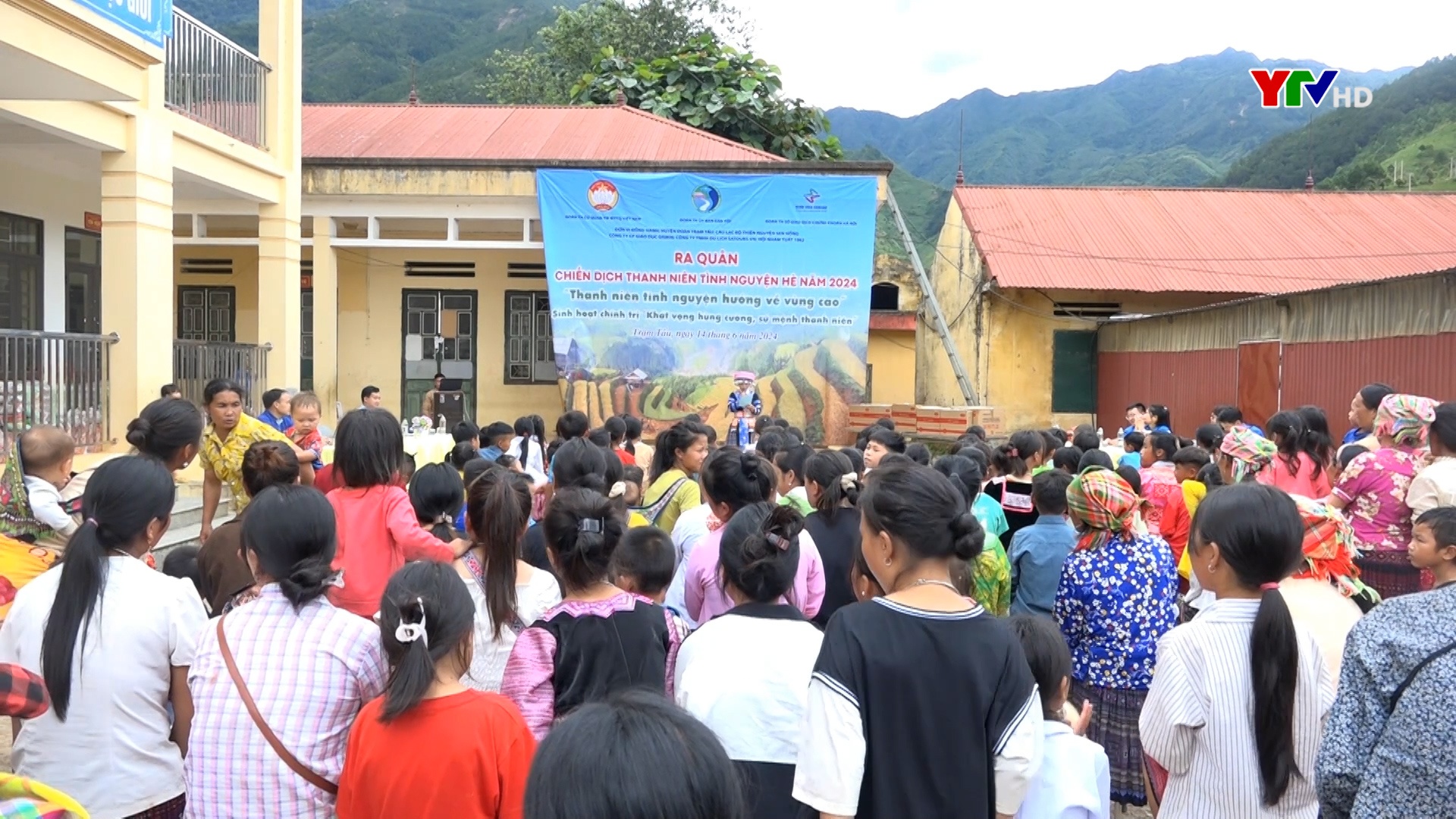 Trạm Tấu ra quân “Chiến dịch thanh niên tình nguyện Hè” năm 2024