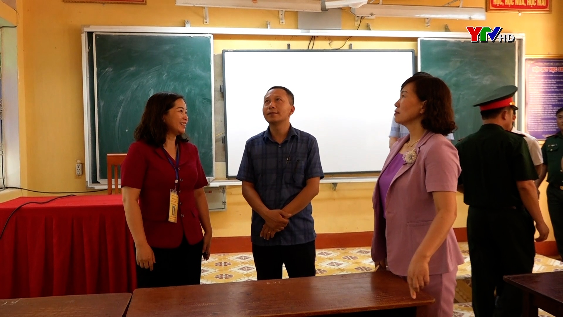 Sở Giáo dục và Đào tạo kiểm tra công tác chuẩn bị thi tốt nghiệp THPT năm 2024 tại huyện Mù Cang Chải
