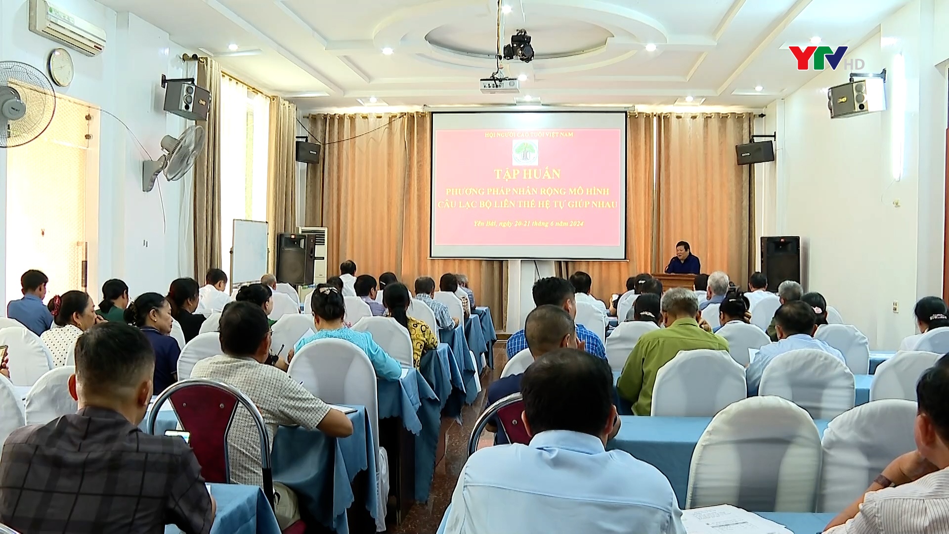 Hội Người cao tuổi Việt Nam tập huấn phương pháp nhân rộng mô hình CLB Liên thế hệ tự giúp nhau