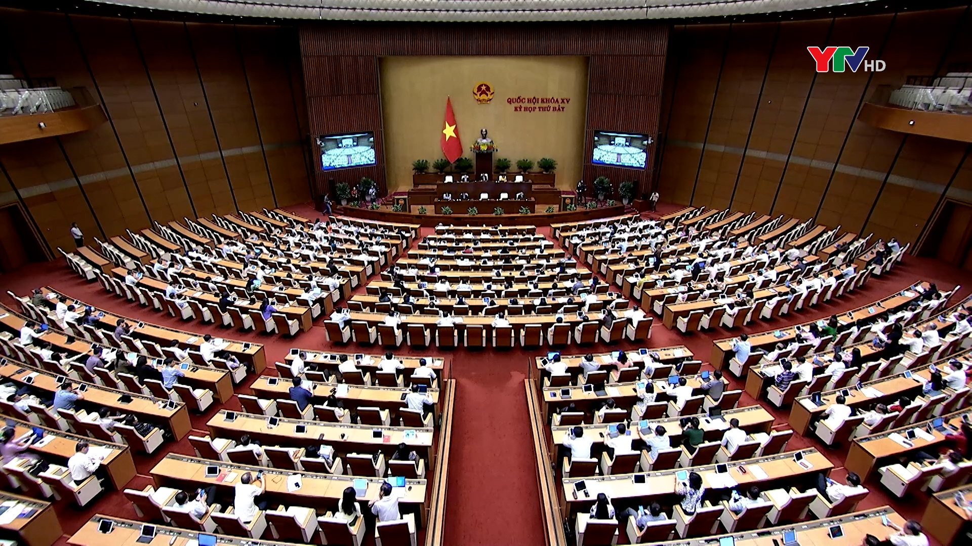 Đại biểu Quốc hội Khang Thị Mào: Hết sức cân nhắc việc áp dụng mức thuế suất thuế giá trị gia tăng 5% đối với phân bón