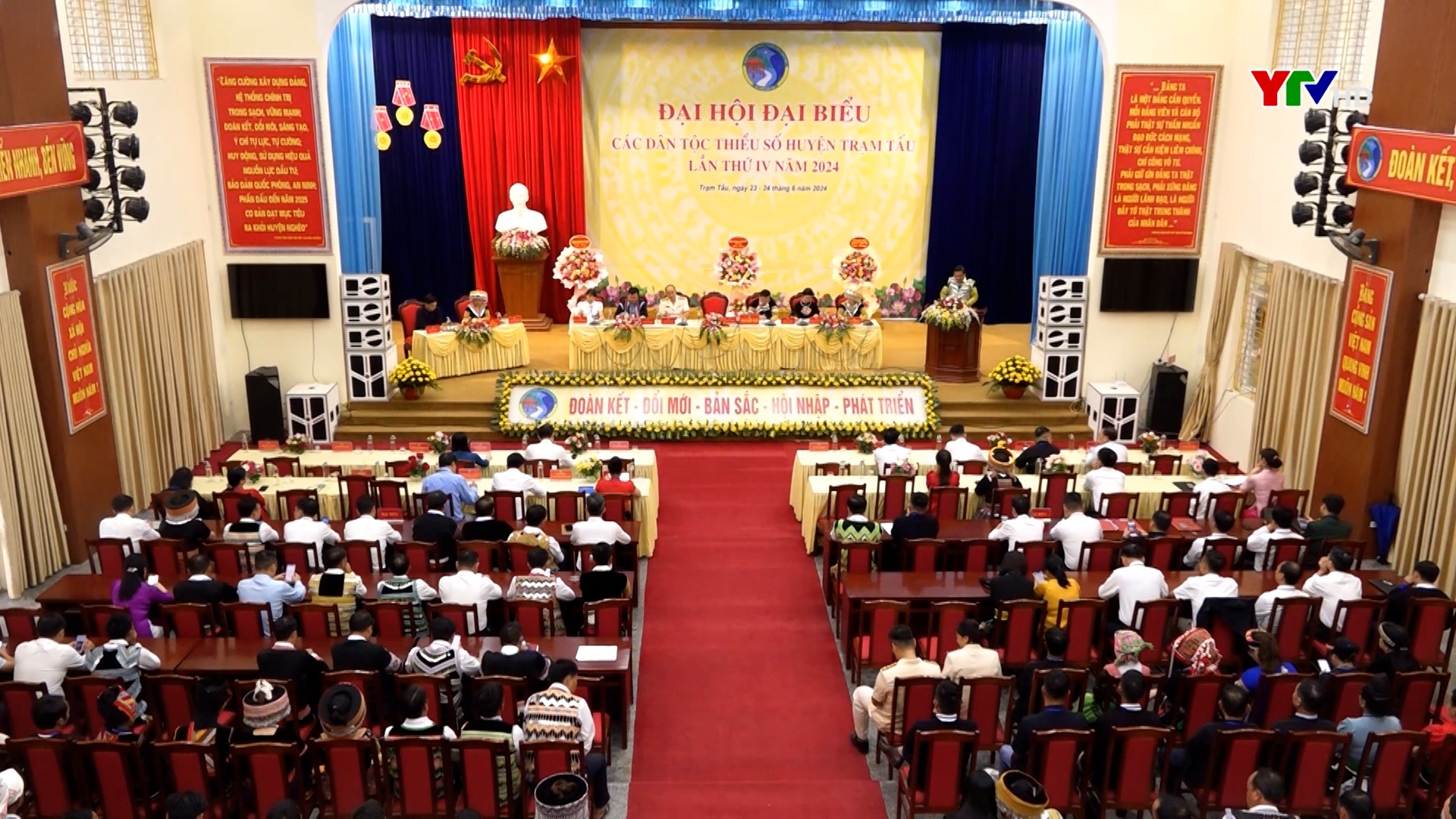 Huyện Trạm Tấu tổ chức thành công Đại hội đại biểu các dân tộc thiểu số lần thứ IV năm 2024