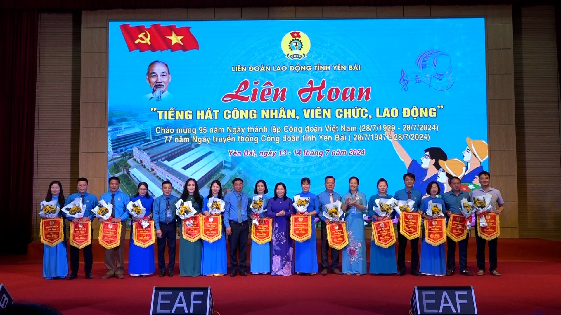 Khai mạc Liên hoan “Tiếng hát công nhân, viên chức, lao động”