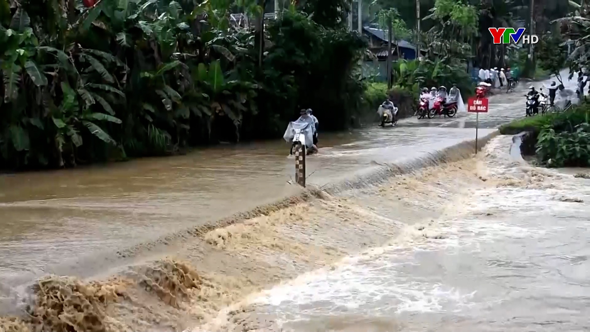 Thành phố Yên Bái: Chủ động ứng phó với ngập úng cục bộ do mưa lớn