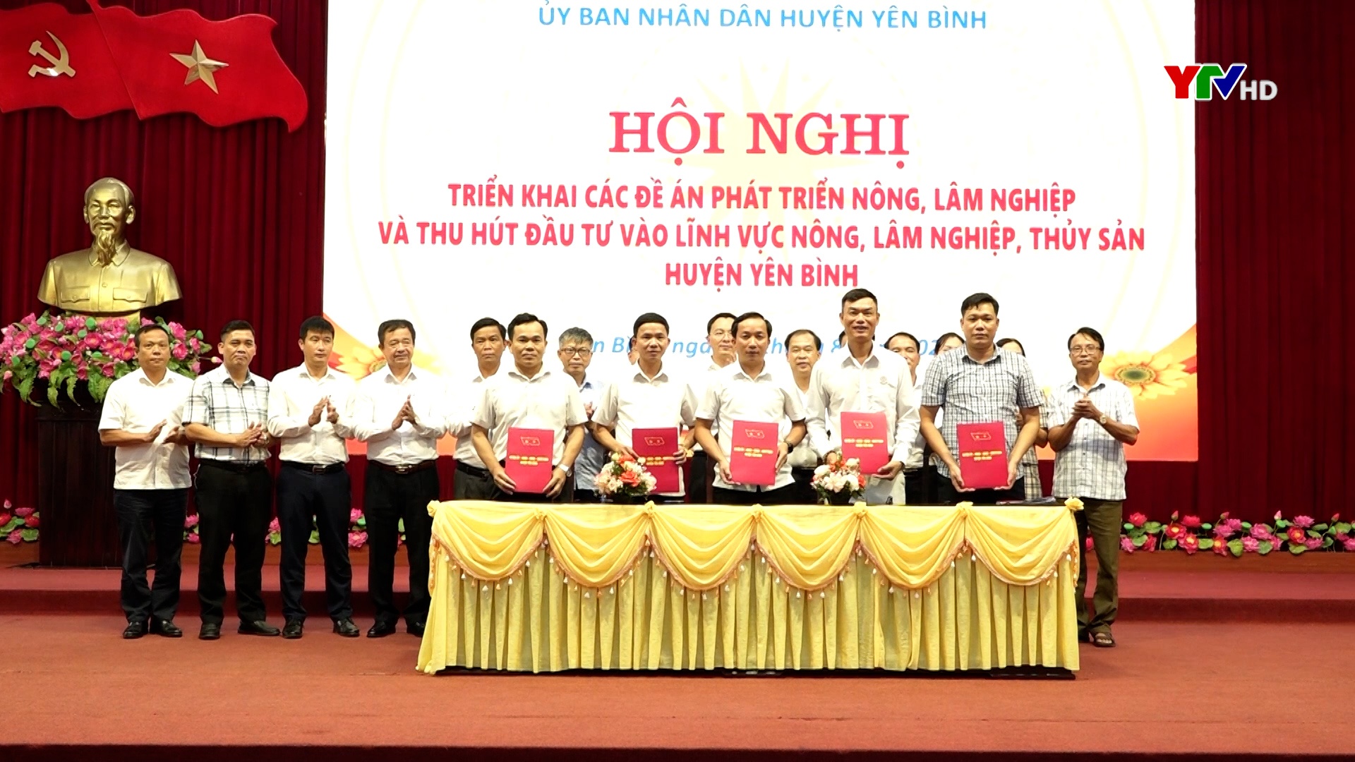 Huyện Yên Bình tổ chức Hội nghị nghành nông nghiệp có sự tham dự của "4 nhà"