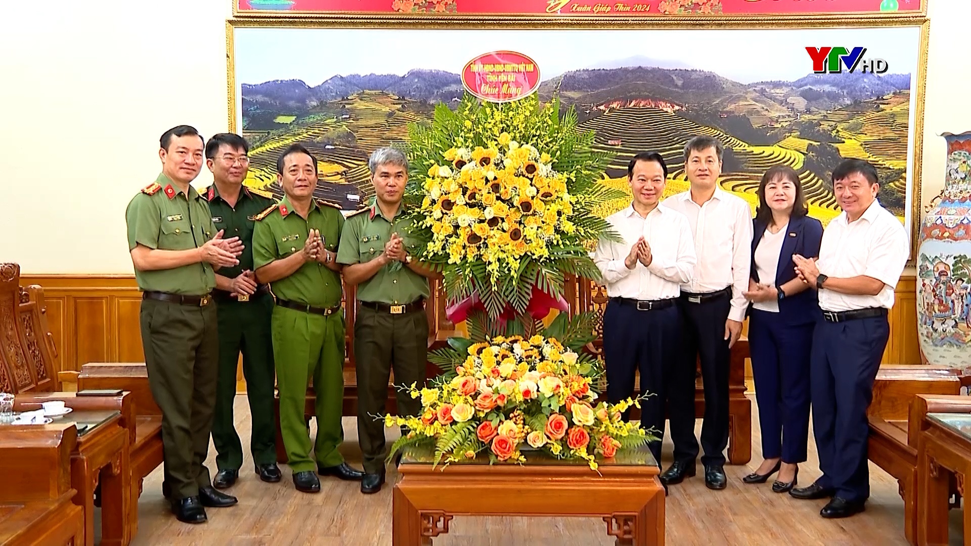 Đồng chí Bí thư Tỉnh ủy Đỗ Đức Duy thăm và chúc mừng cán bộ, chiến sĩ Công an tỉnh Yên Bái