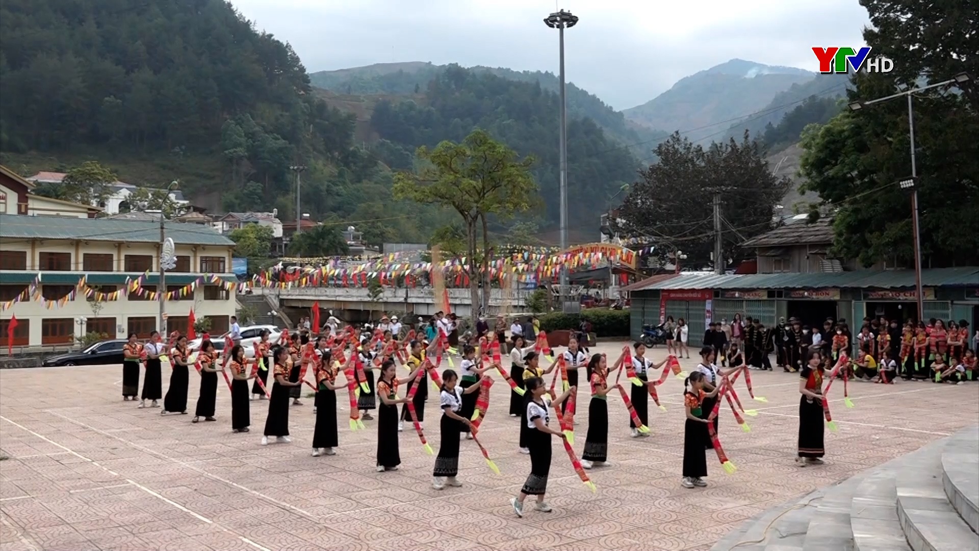 Bản Thái - Mù Cang Chải gìn giữ văn hóa phát triển Du lịch