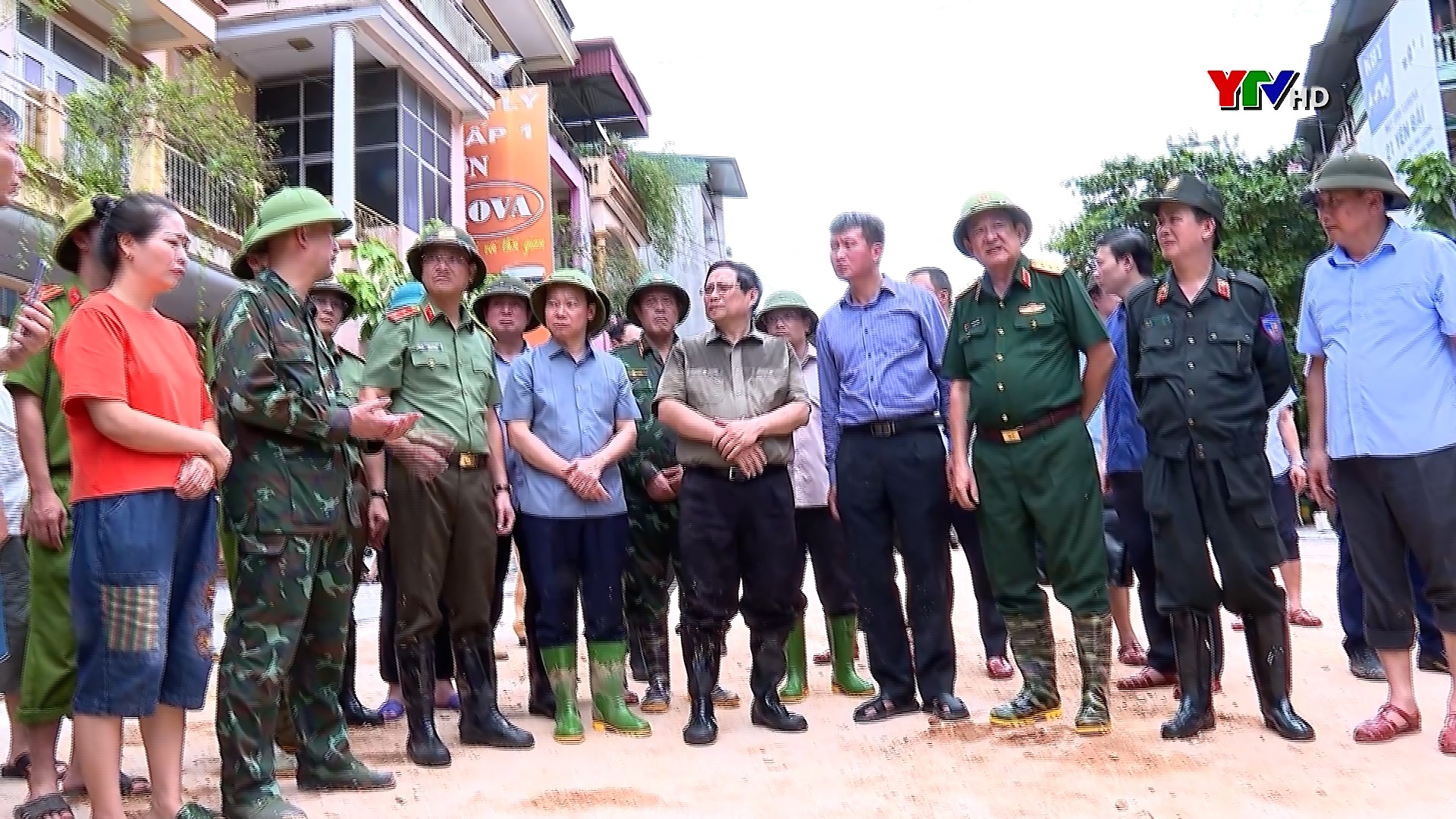 Thủ tướng Chính phủ Phạm Minh Chính kiểm tra, chỉ đạo công tác khắc phục hậu quả bão số 3 ( Tiếng Mông )